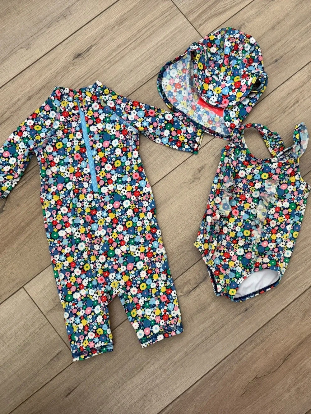 Baby Boden Floral Swim Bundle – 9-12 Months
